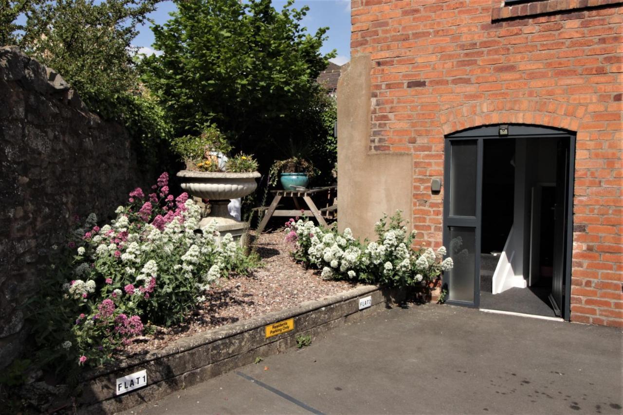 1 Fox Studios Much Wenlock Ngoại thất bức ảnh